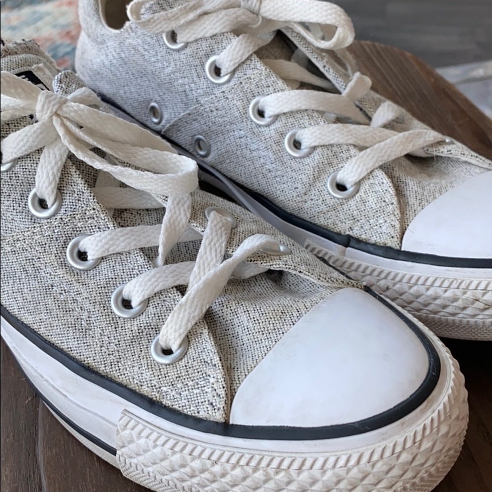 Gray & white converse Allstar size 6 - Picture 2 of 5